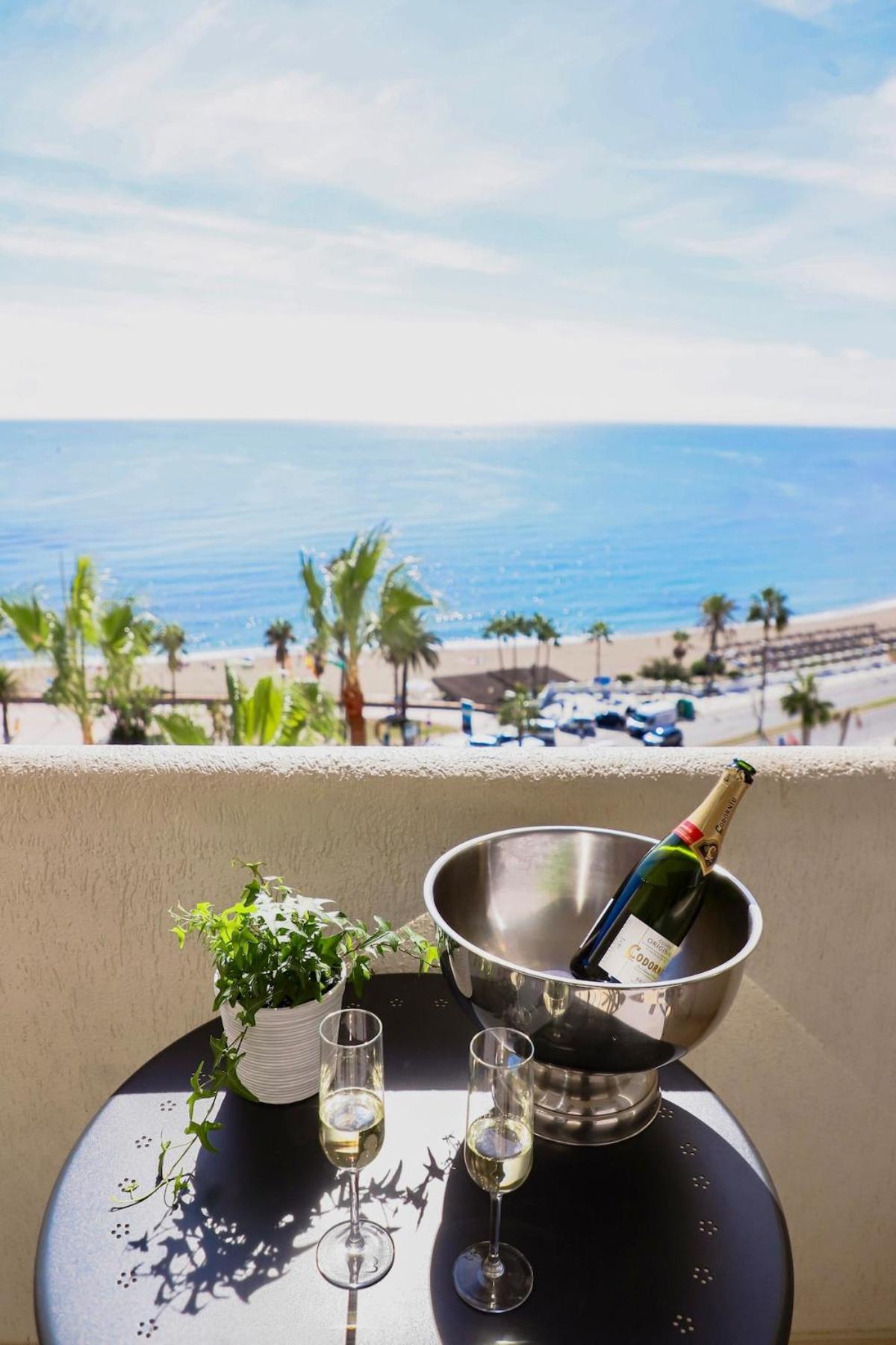 Direct Sea View- Bilbil Sunrise! Apartment Benalmádena Exterior photo